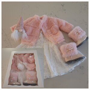 All New Gift Boxed 18 Inch Doll Cute and Cosy Outfit
